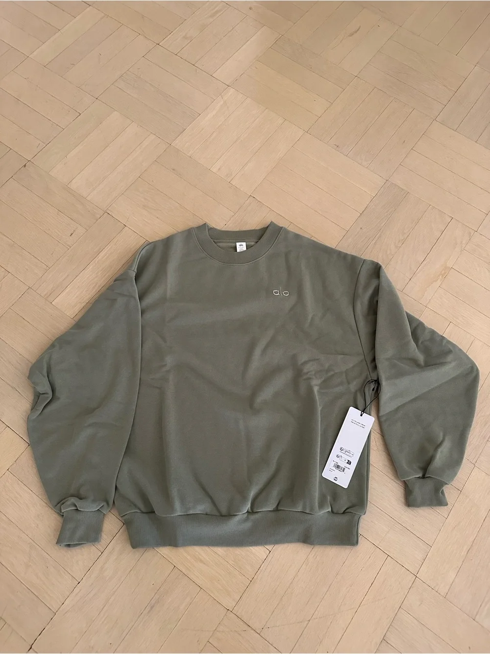 Alo Yoga Accolade Crew Neck Pullover Green Dune Grass Small NWT